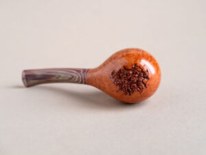 Drop, a quarter-bent-smoking-pipe-made of briar, with limited edition sem ebonite stem, handmade by Arcangelo Ambrosi