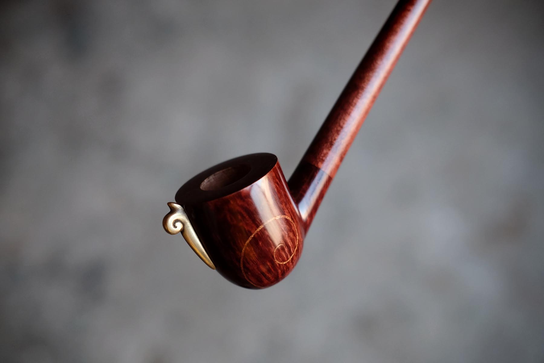 Old Bilbo's pipe, churchwarden pipe made of briar, maple and brass, handcrafted by Arcangelo Ambrosi
