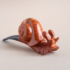 Snail pipe, sculptural smoking pipe made of briar hand carved by Arcangelo Ambrosi
