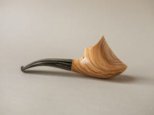 Volcano smoking pipe handcrafted by Arcangelo Ambrosi