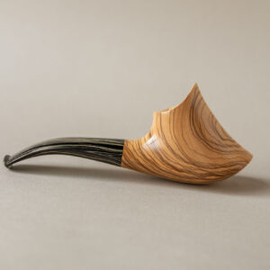 Volcano smoking pipe handcrafted by Arcangelo Ambrosi