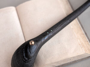 Aragorn fossil editon, a churchwarden pipe made of bog oak