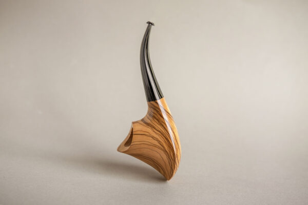 Volcano pipe olive wood